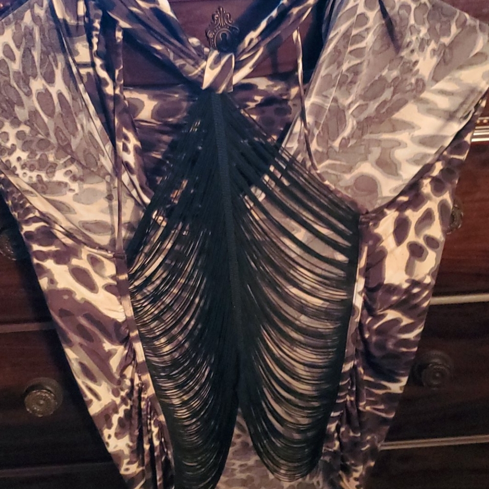 Clothes - Picture 3 of 4